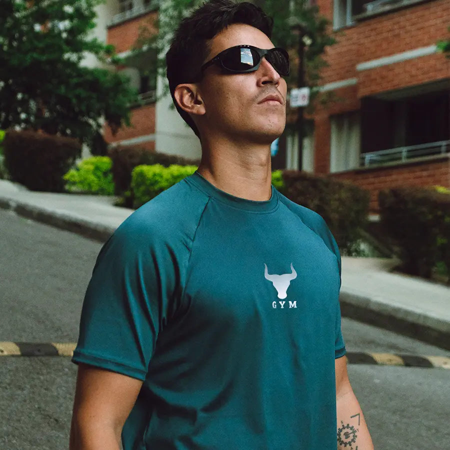 Camiseta Iron Bull - Azul petróleo